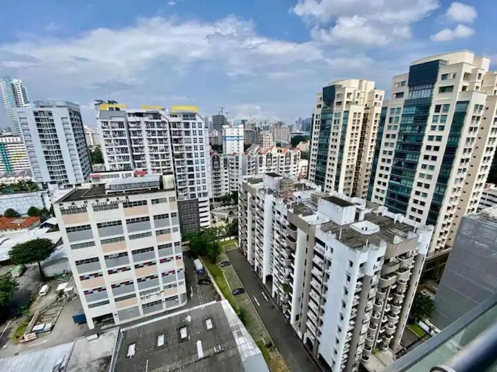 Flora Apartment Singapore Exterior photo